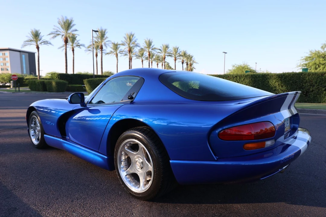 1997 Dodge Viper GTS 2nd Gen - Image 11 of 31