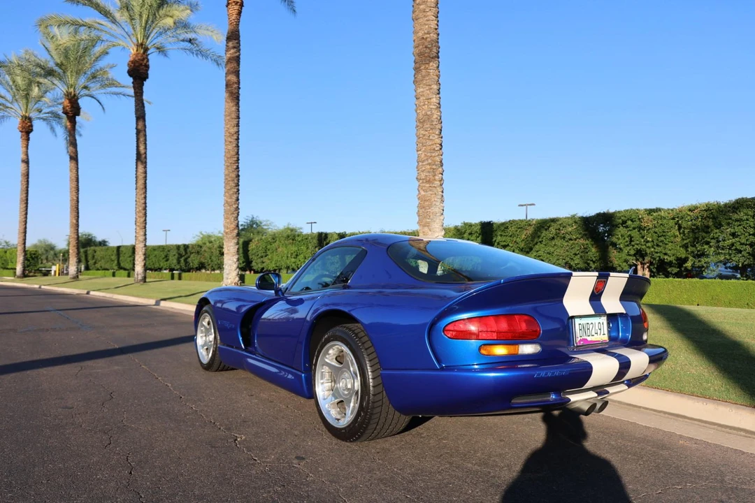1997 Dodge Viper GTS 2nd Gen - Image 10 of 31