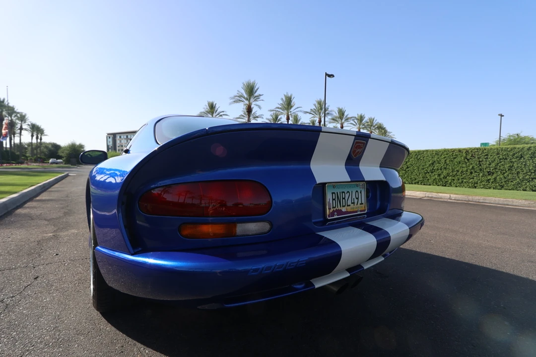 1997 Dodge Viper GTS 2nd Gen - Image 13 of 31