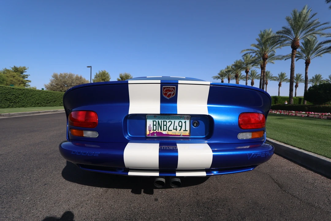 1997 Dodge Viper GTS 2nd Gen - Image 17 of 31