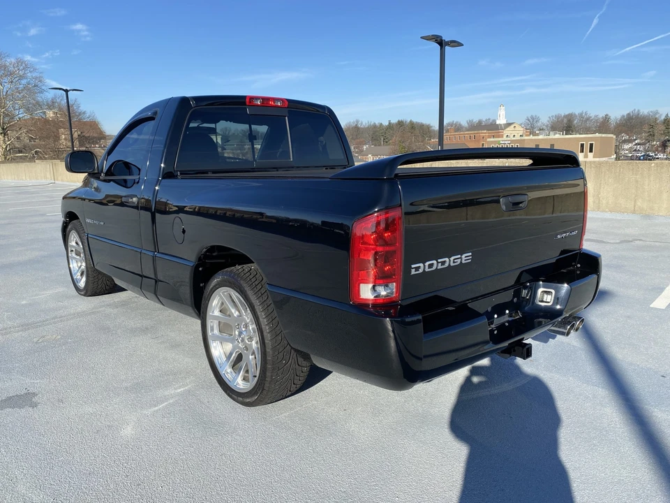 2004 Dodge Ram SRT-10 3rd Gen - Image 16 of 31