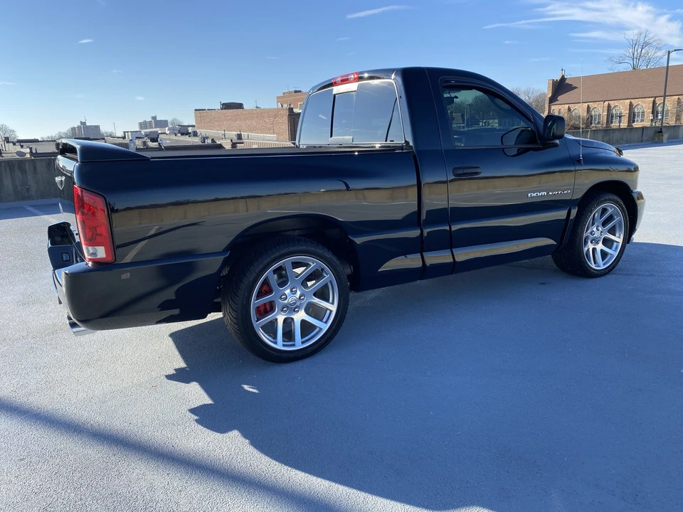 2004 Dodge Ram SRT-10 3rd Gen - Image 11 of 31