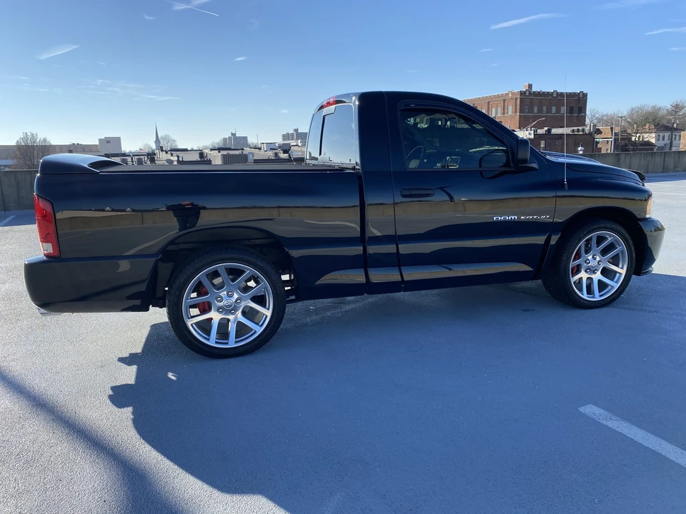 2004 Dodge Ram SRT-10 3rd Gen - Image 10 of 31