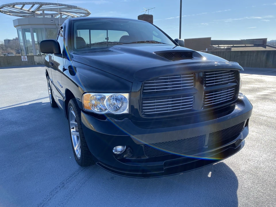 2004 Dodge Ram SRT-10 3rd Gen - Image 5 of 31