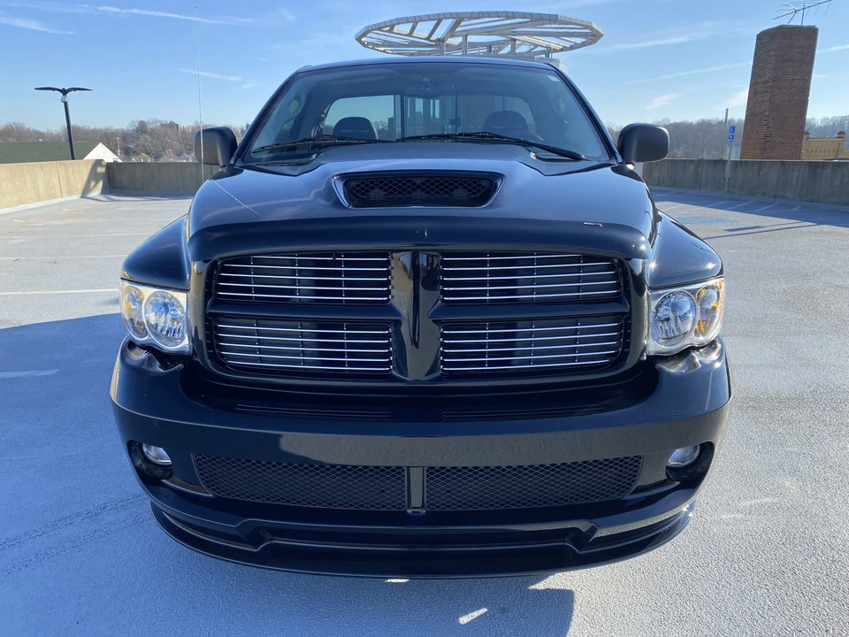 2004 Dodge Ram SRT-10 3rd Gen - Image 4 of 31