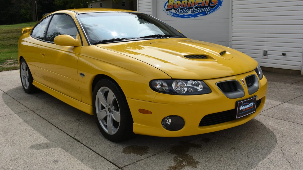 2004 Pontiac GTO 4th Gen - Image 12 of 31