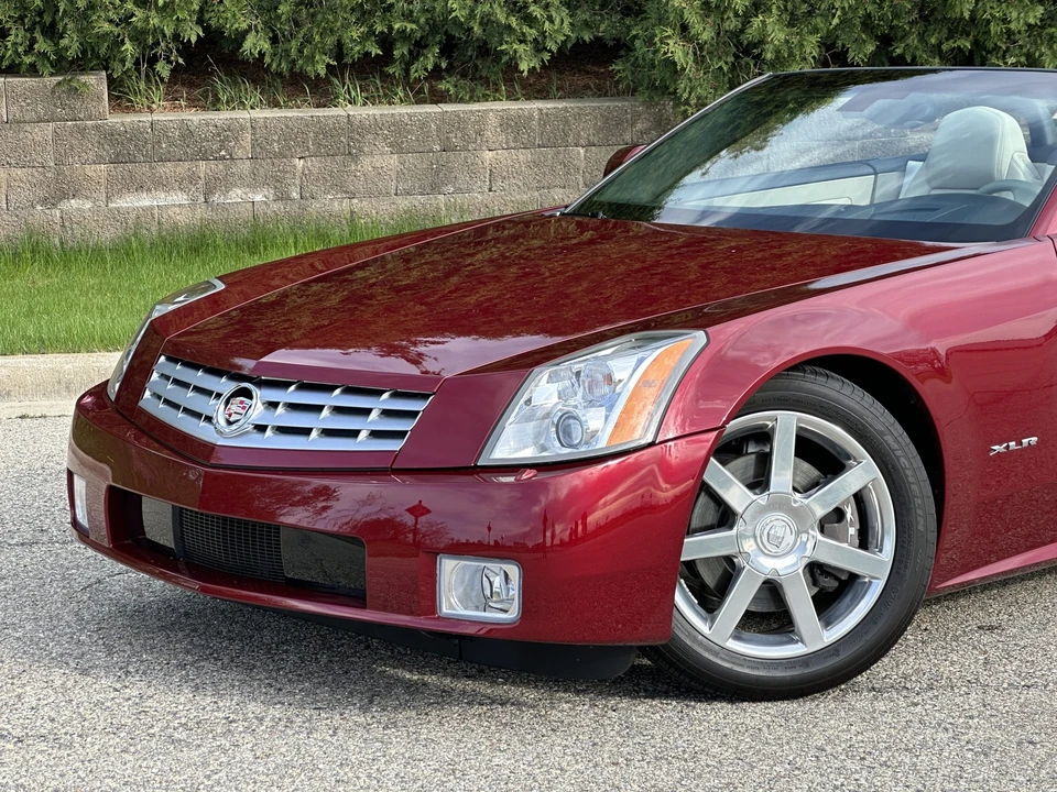 2006 Cadillac XLR - Image 30 of 31