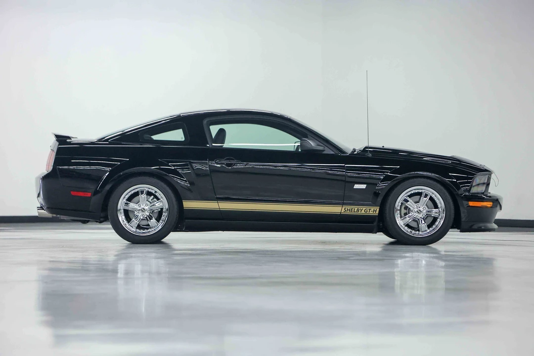 2006 Ford S197 Mustang - Image 8 of 31