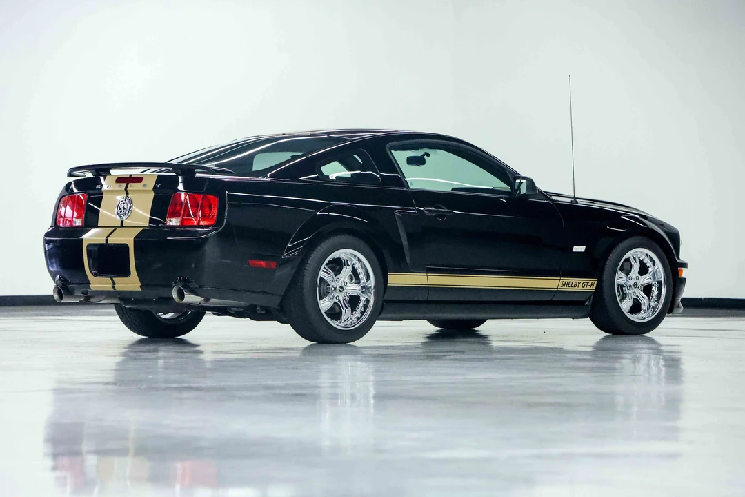 2006 Ford S197 Mustang - Image 7 of 31