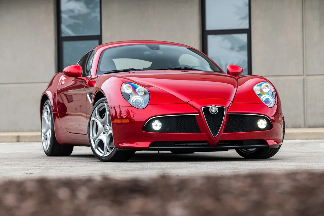 2008 Alfa Romeo 8C Competizione - Image 15 of 31