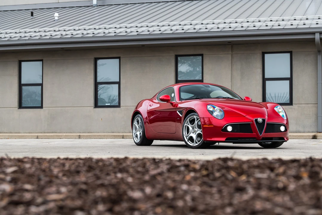 2008 Alfa Romeo 8C Competizione - Image 14 of 31