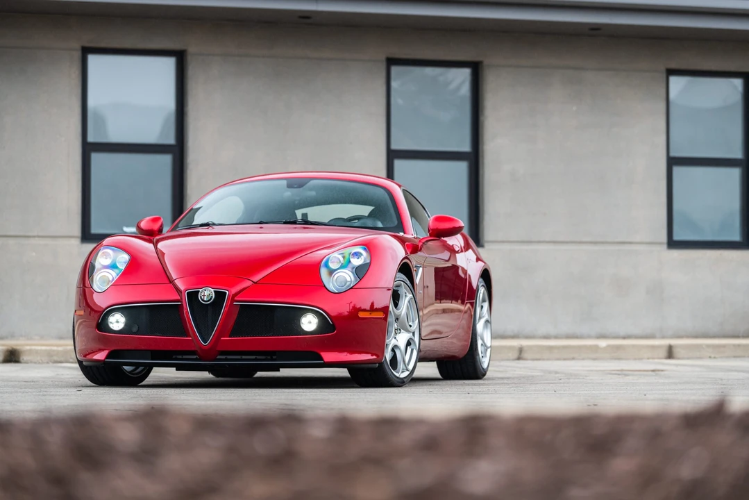 2008 Alfa Romeo 8C Competizione - Image 3 of 31
