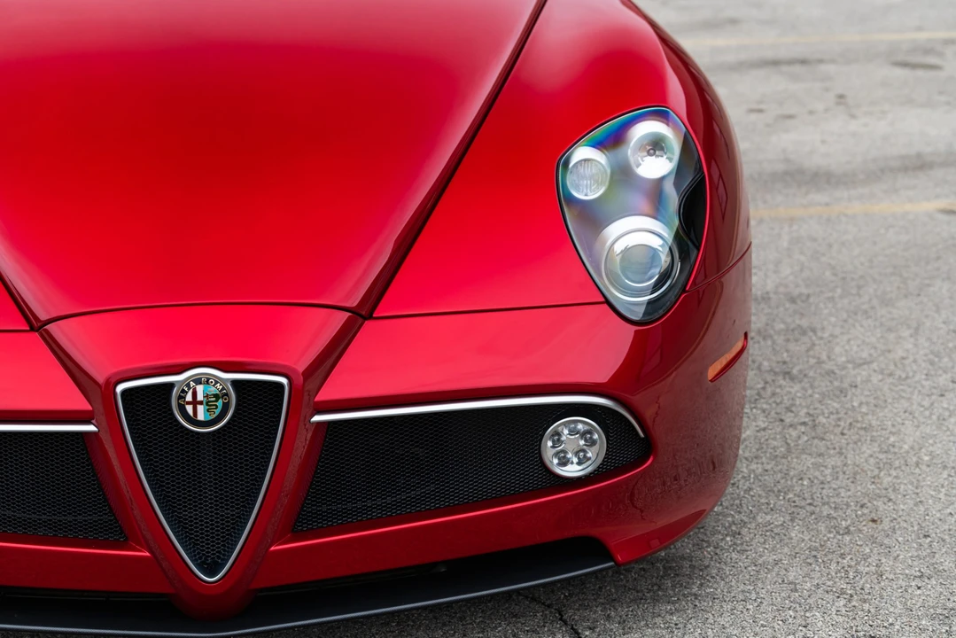 2008 Alfa Romeo 8C Competizione - Image 24 of 31