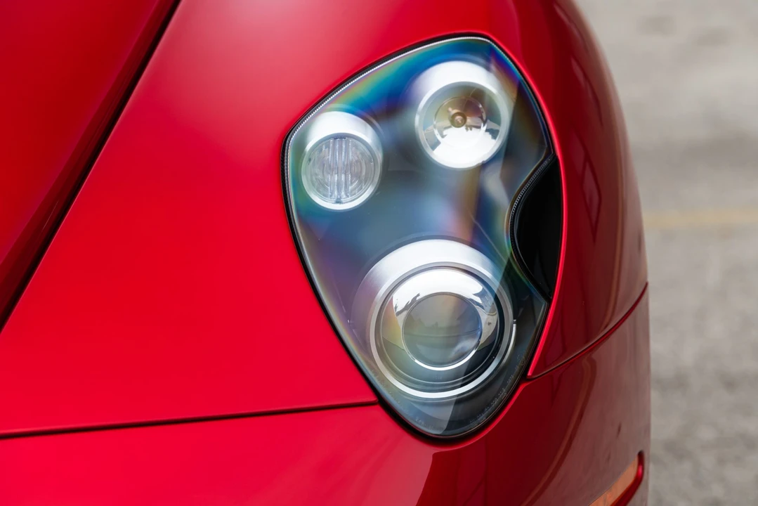 2008 Alfa Romeo 8C Competizione - Image 25 of 31
