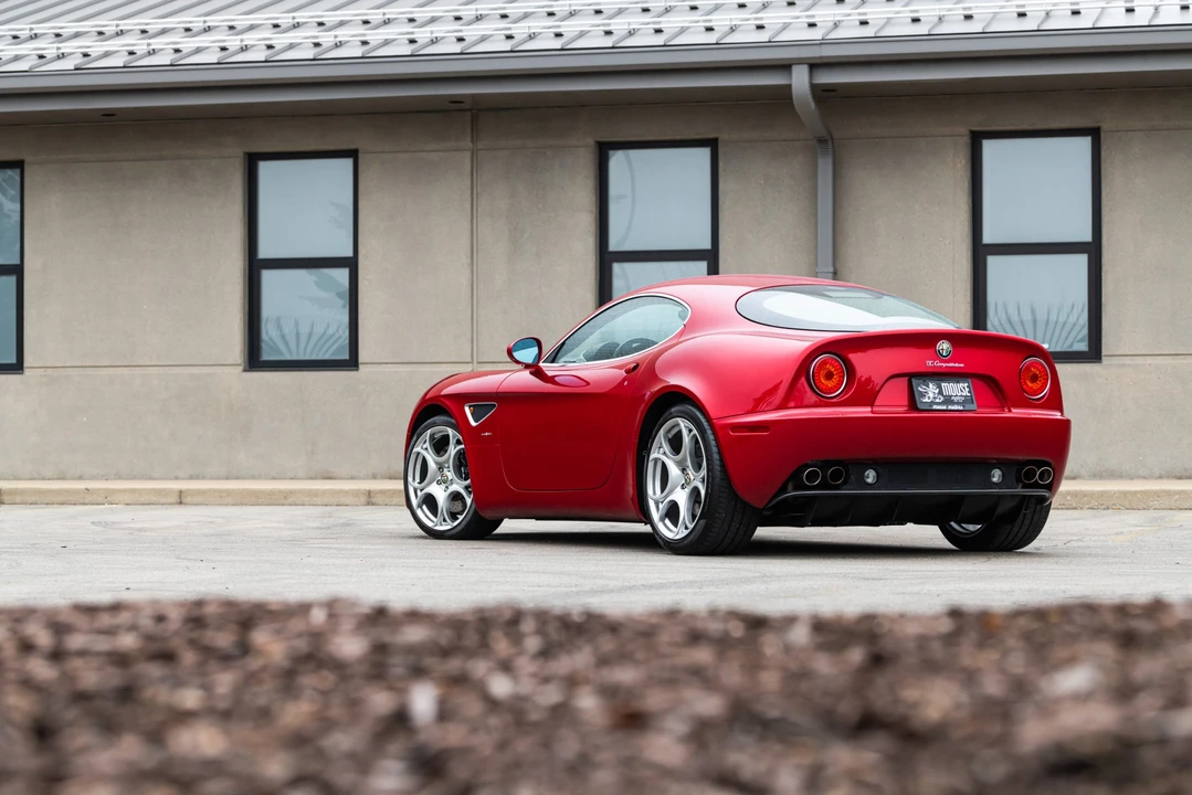 2008 Alfa Romeo 8C Competizione - Image 7 of 31