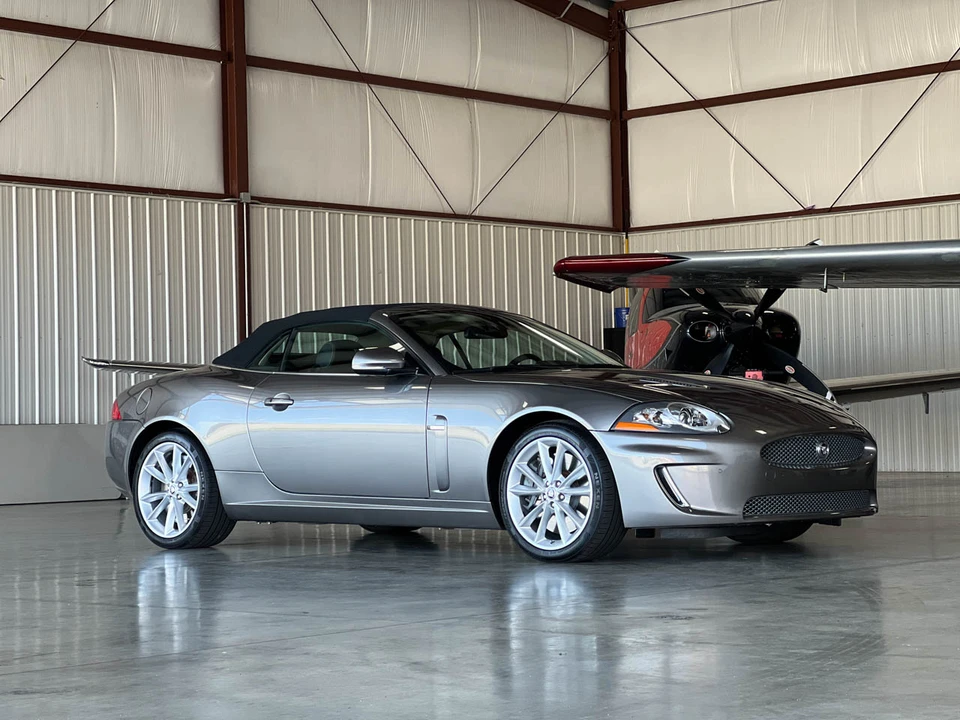 2011 Jaguar X150 XKR - Image 2 of 31