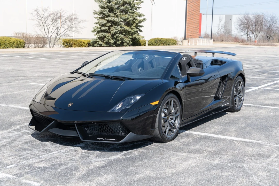 2012 Lamborghini Gallardo LP570-4 Spyder Performante - Image 5 of 31