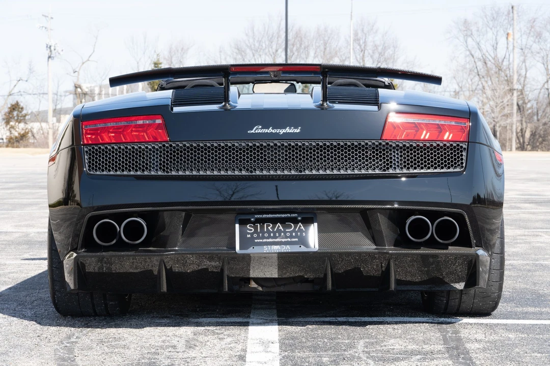 2012 Lamborghini Gallardo LP570-4 Spyder Performante - Image 16 of 31