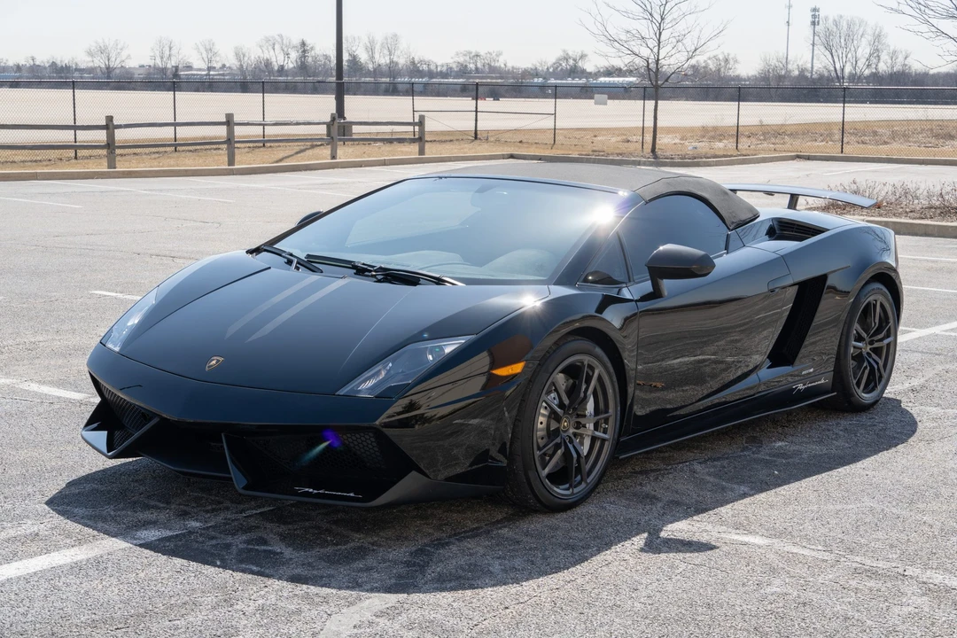 2012 Lamborghini Gallardo LP570-4 Spyder Performante - Image 20 of 31
