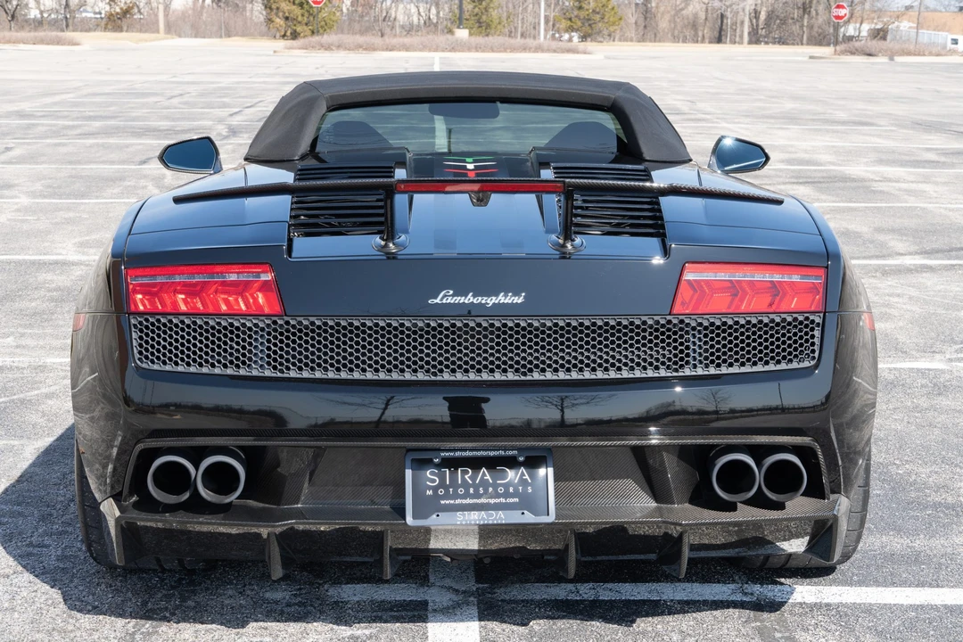 2012 Lamborghini Gallardo LP570-4 Spyder Performante - Image 25 of 31
