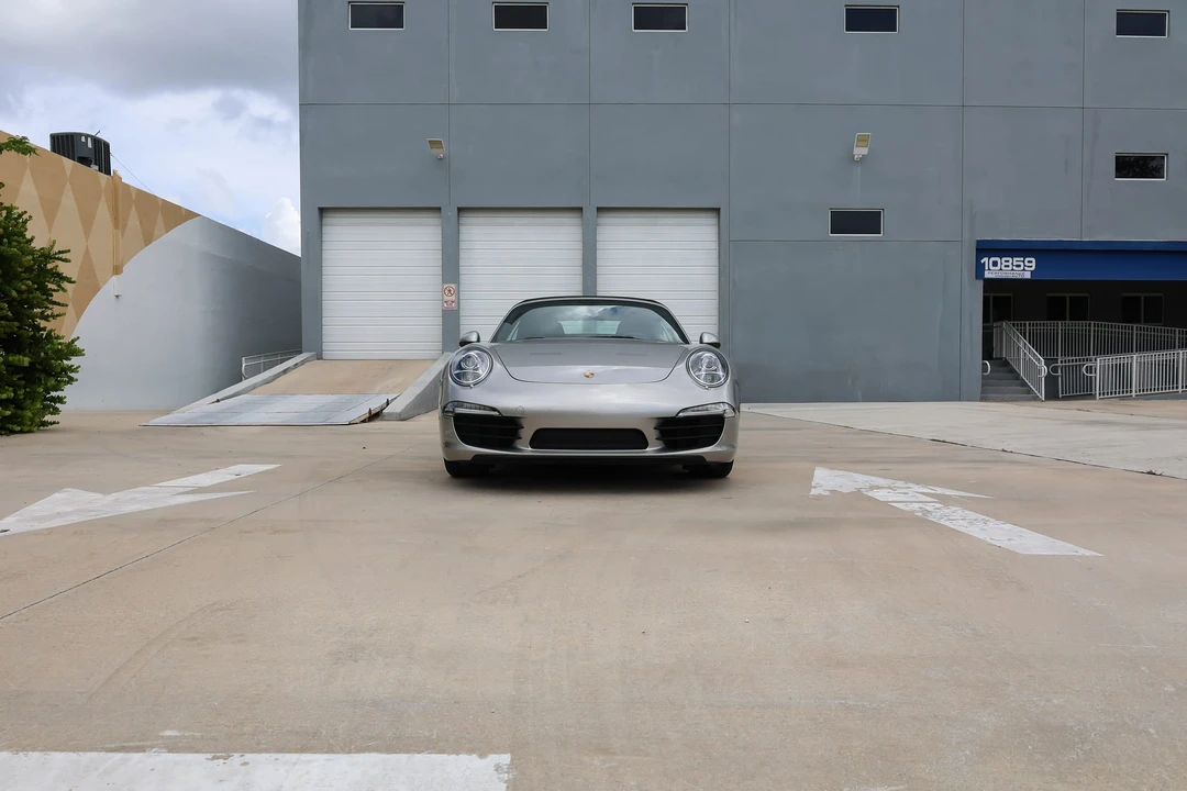2012 Porsche 991 Carrera - Image 18 of 31