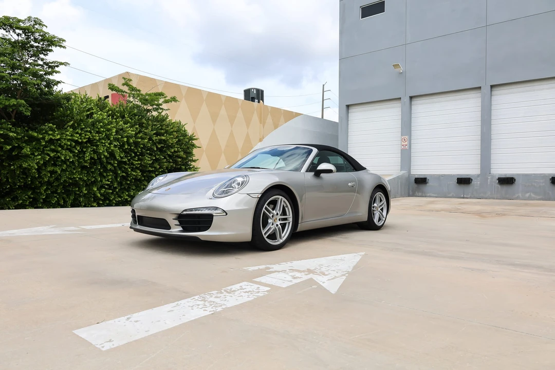 2012 Porsche 991 Carrera - Image 16 of 31