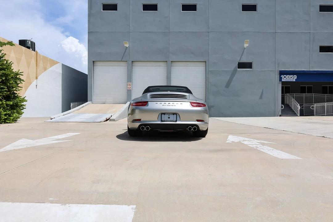 2012 Porsche 991 Carrera - Image 26 of 31