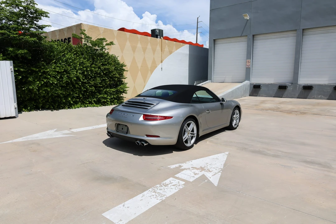 2012 Porsche 991 Carrera - Image 23 of 31