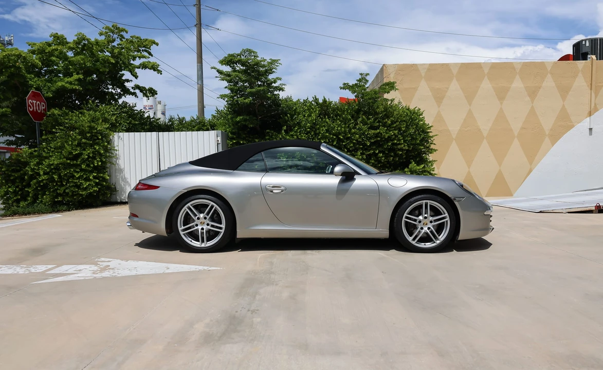 2012 Porsche 991 Carrera - Image 22 of 31