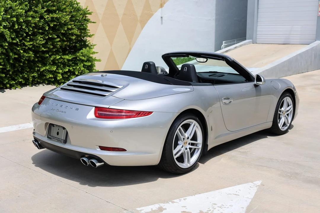 2012 Porsche 991 Carrera - Image 12 of 31