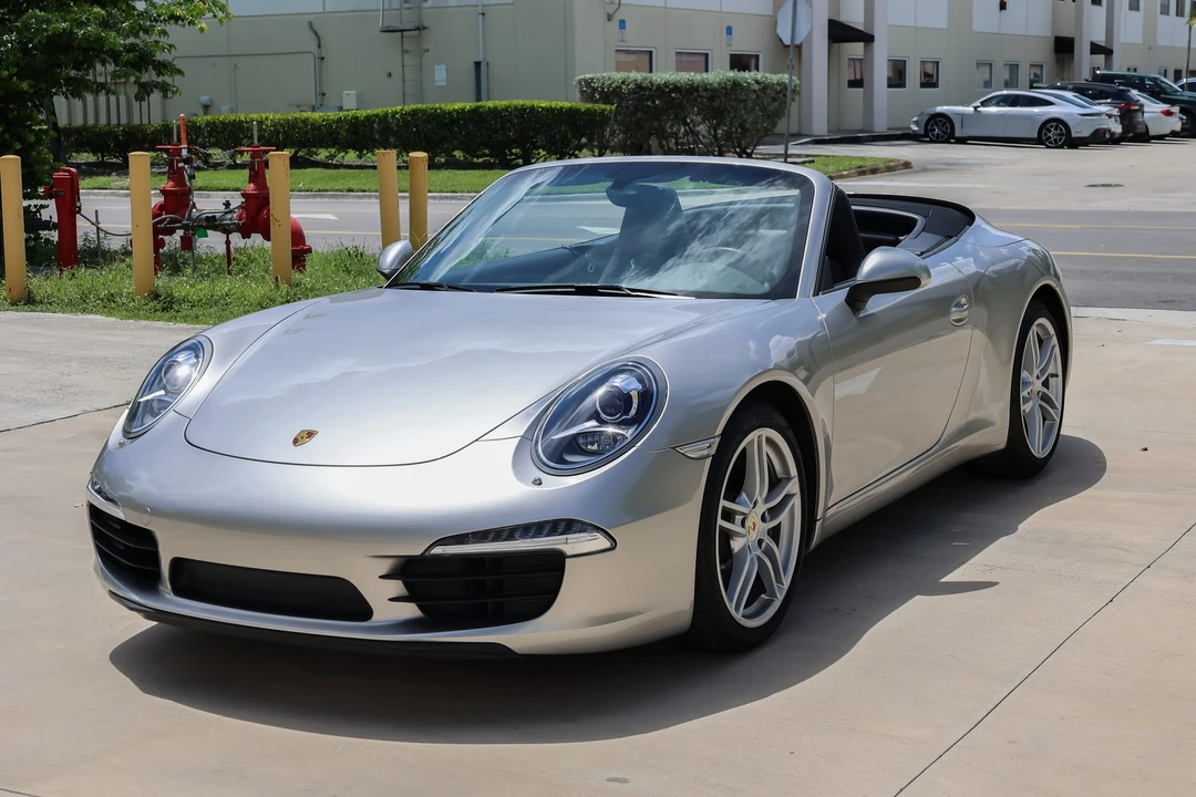 2012 Porsche 991 Carrera - Image 8 of 31