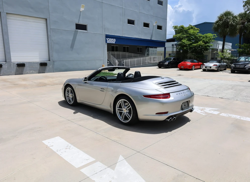 2012 Porsche 991 Carrera - Image 7 of 31