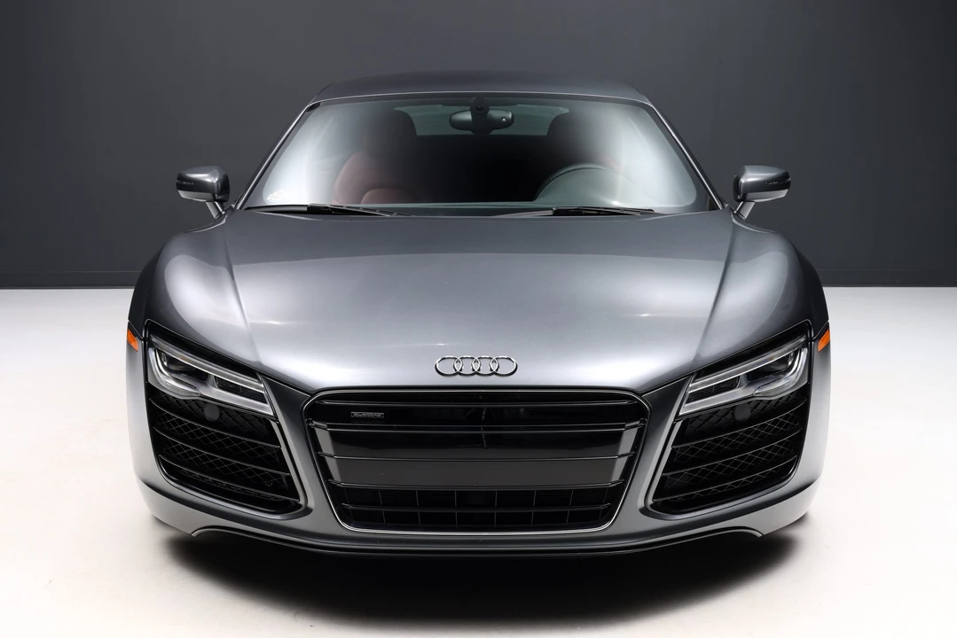 2015 Audi 42 R8 - Image 16 of 31