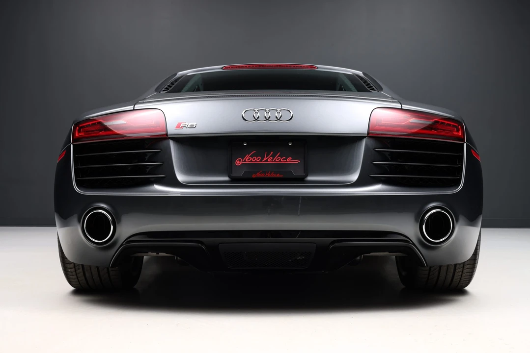 2015 Audi 42 R8 - Image 9 of 31