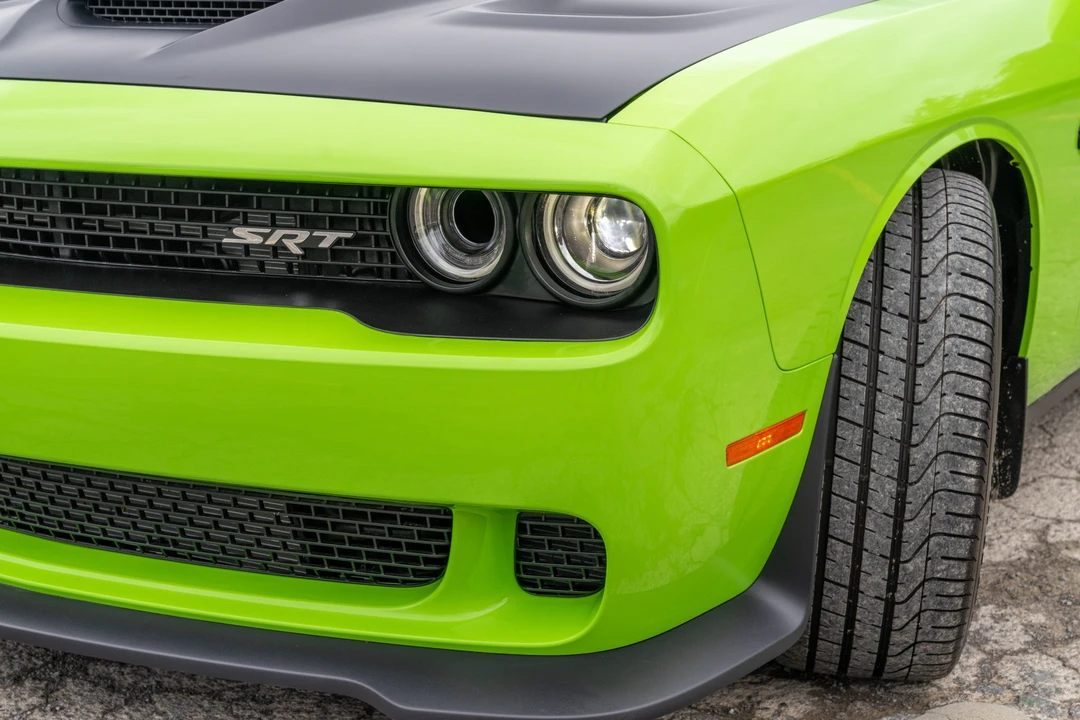 2015 Dodge Challenger SRT Hellcat 3rd Gen - Image 21 of 31