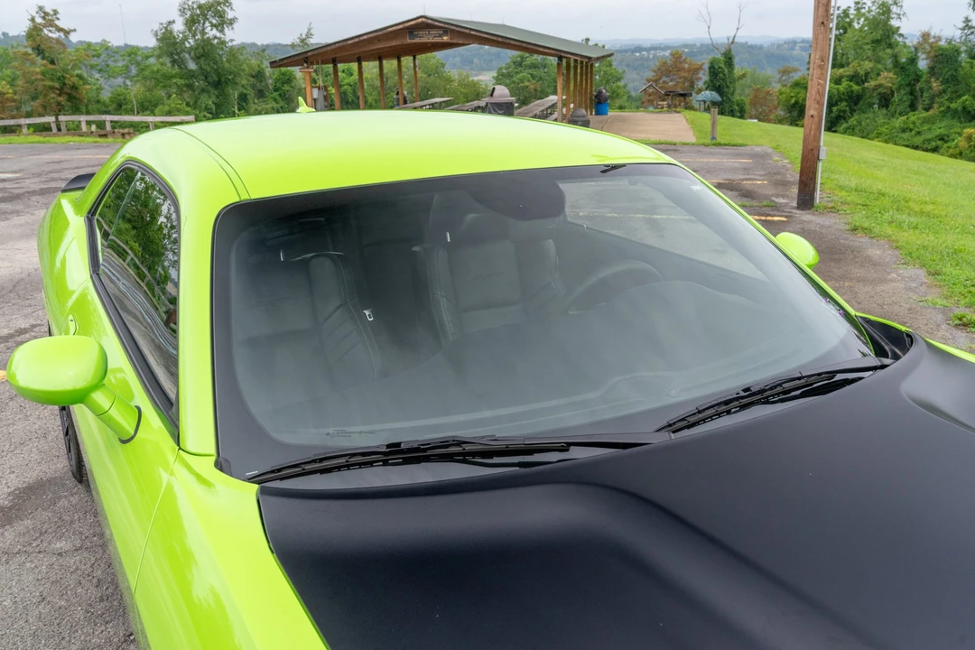 2015 Dodge Challenger SRT Hellcat 3rd Gen - Image 24 of 31