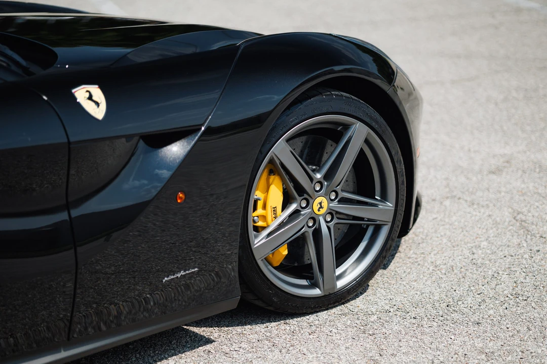 2015 Ferrari F12berlinetta - Image 21 of 31