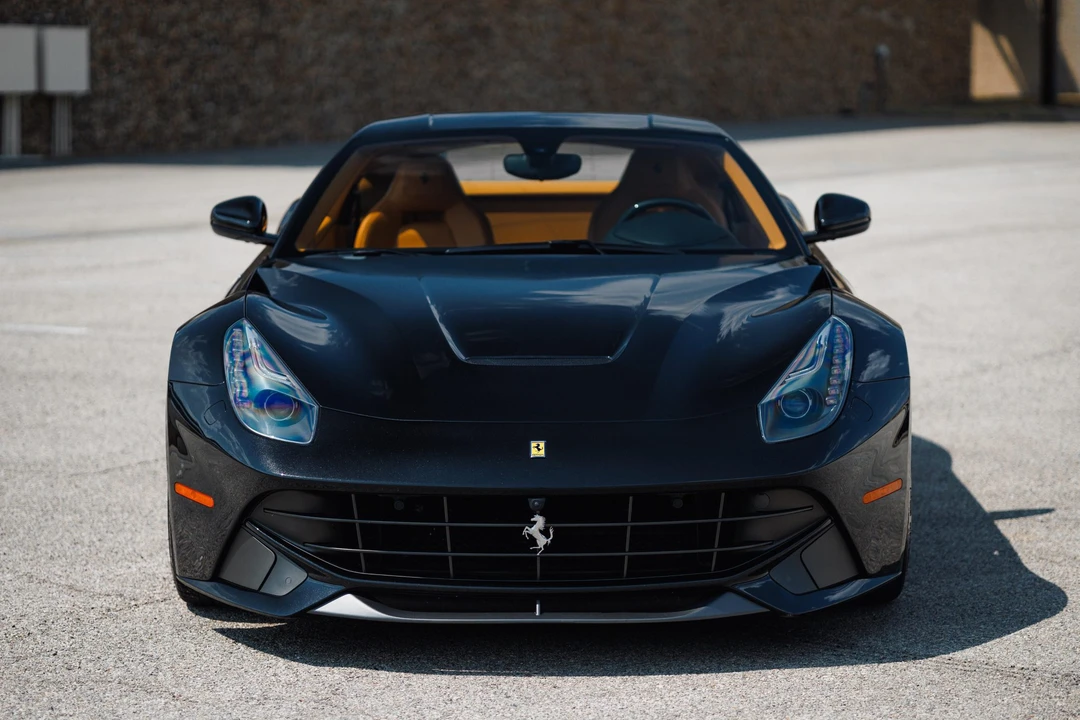 2015 Ferrari F12berlinetta - Image 3 of 31