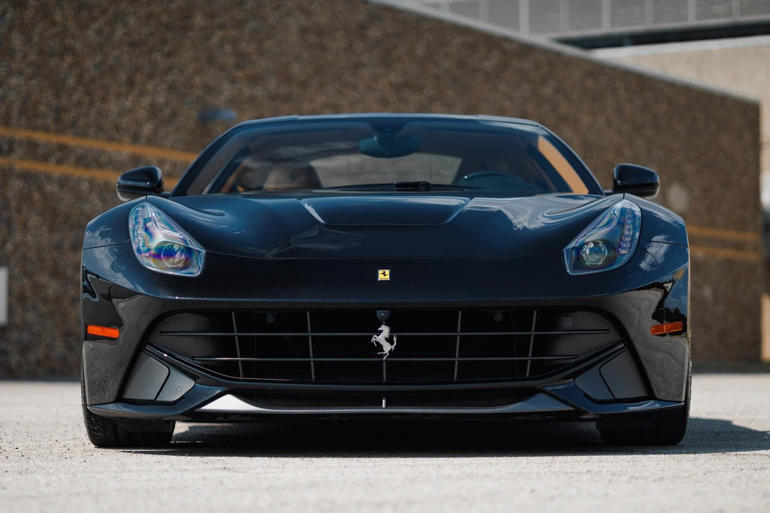 2015 Ferrari F12berlinetta - Image 4 of 31