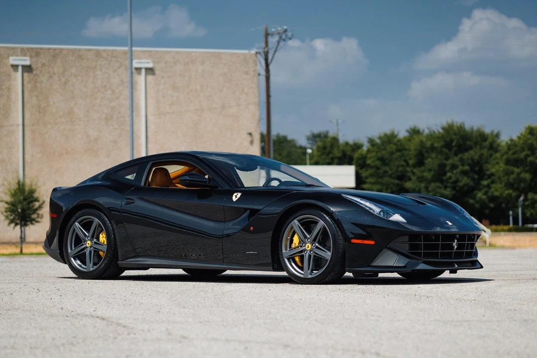 2015 Ferrari F12berlinetta - Image 6 of 31