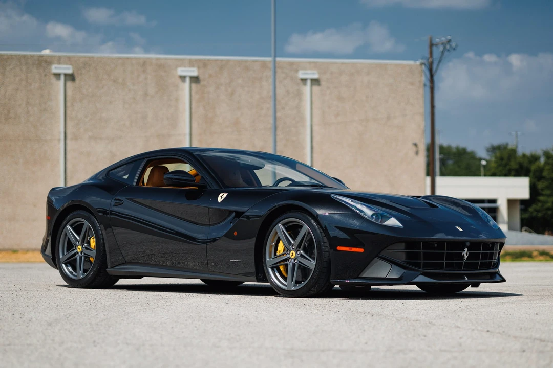 2015 Ferrari F12berlinetta - Image 5 of 31