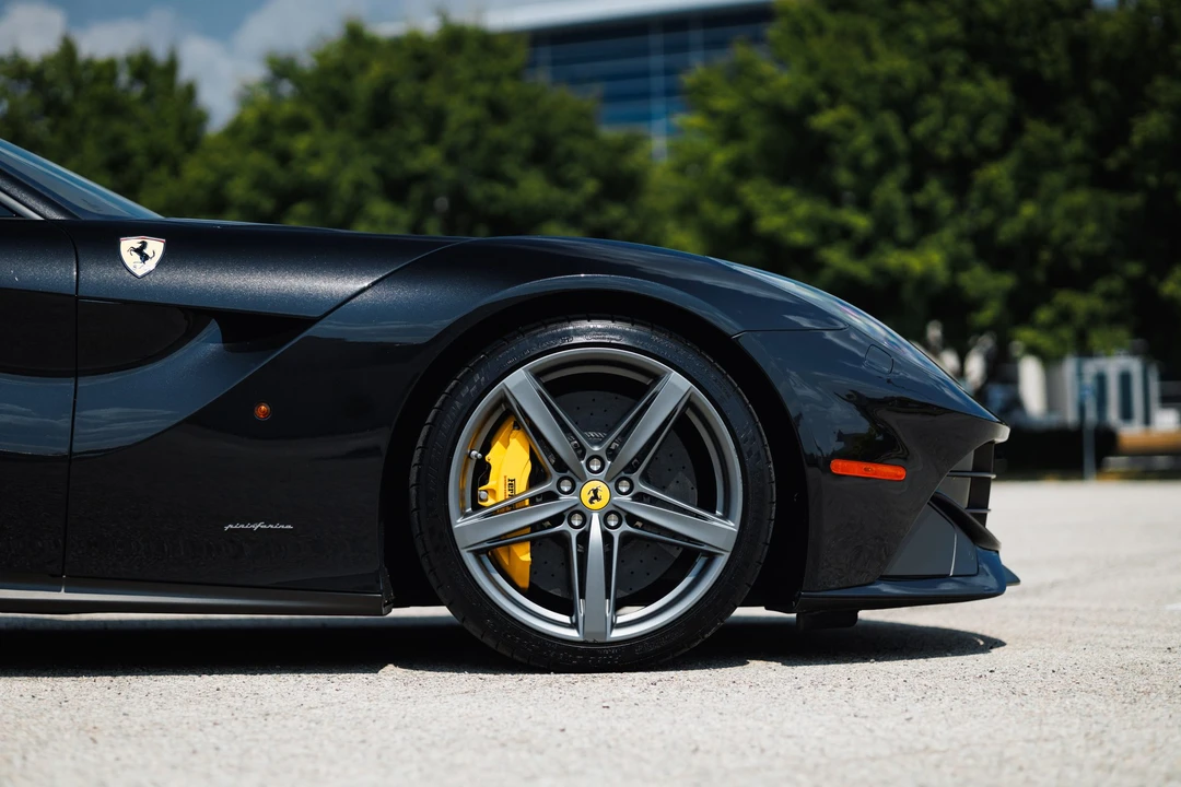 2015 Ferrari F12berlinetta - Image 20 of 31