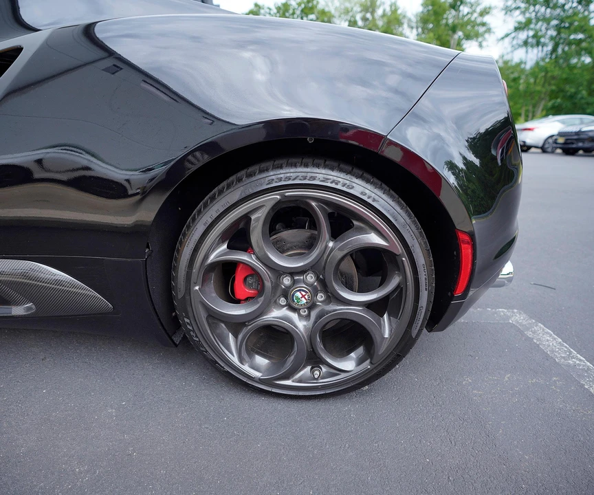 2016 Alfa Romeo 4C Spider - Image 28 of 31