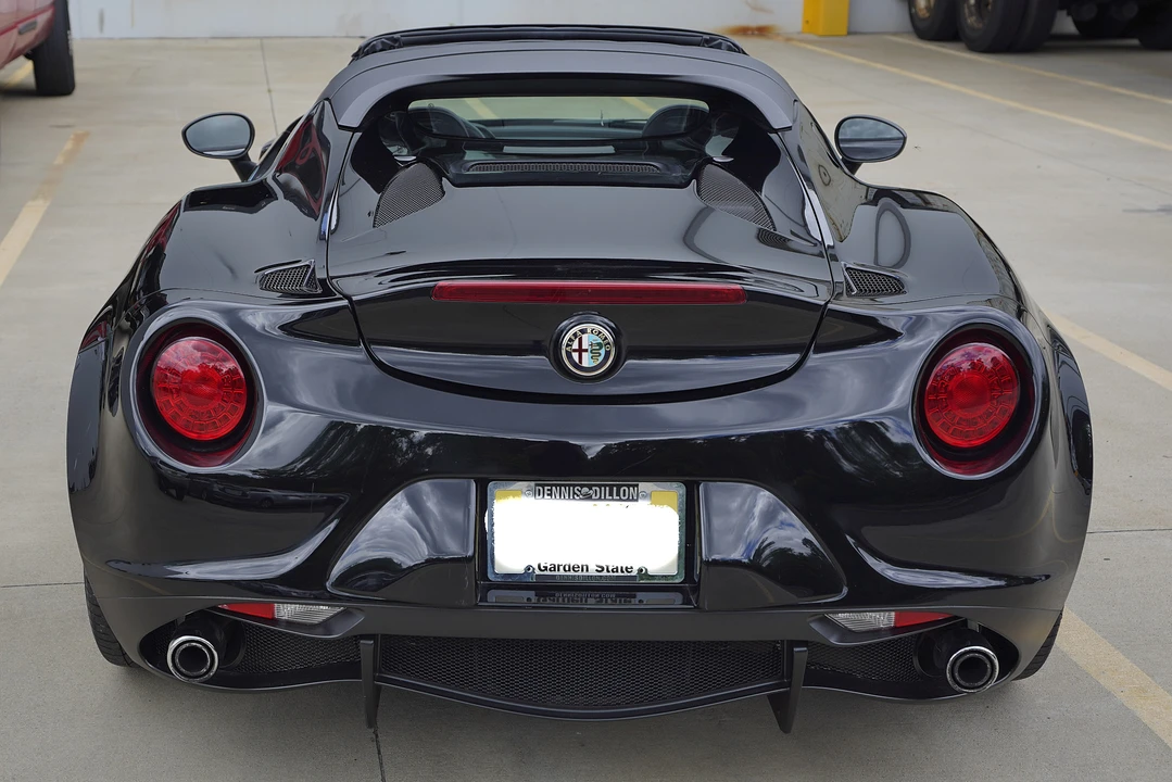2016 Alfa Romeo 4C Spider - Image 5 of 31