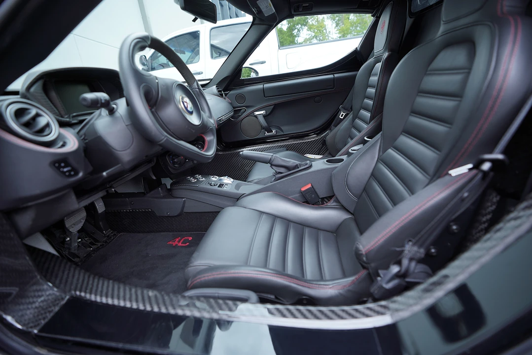 2016 Alfa Romeo 4C Spider - Image 31 of 31