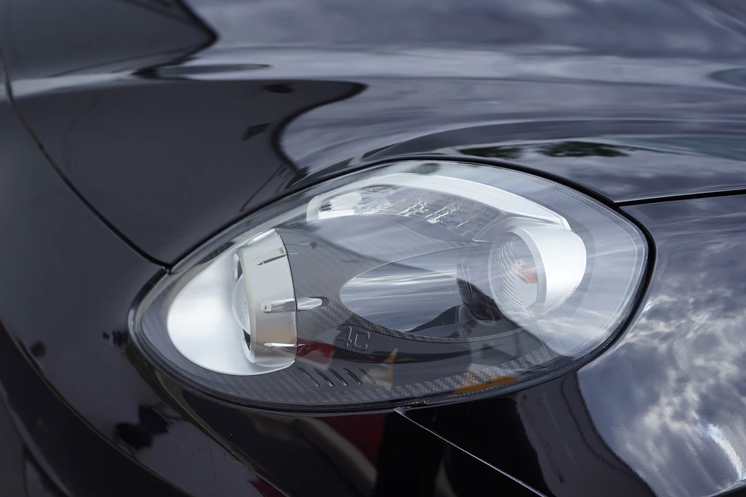 2016 Alfa Romeo 4C Spider - Image 14 of 31