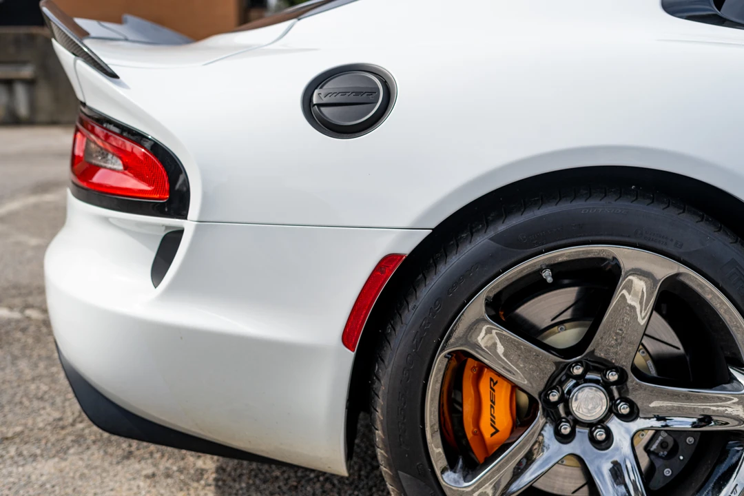 2017 Dodge Viper 5th Gen - Image 27 of 31