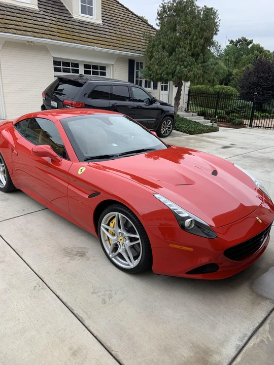 2017 Ferrari California T - Image 20 of 31