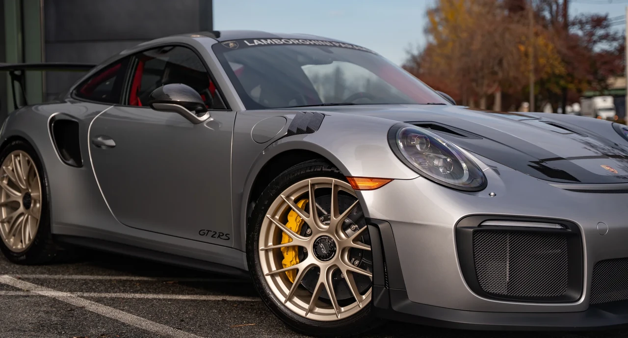 2018 Porsche 991 GT2 RS - Image 10 of 31