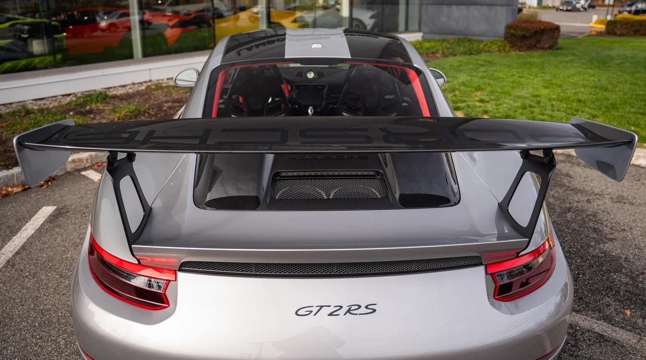 2018 Porsche 991 GT2 RS - Image 22 of 31